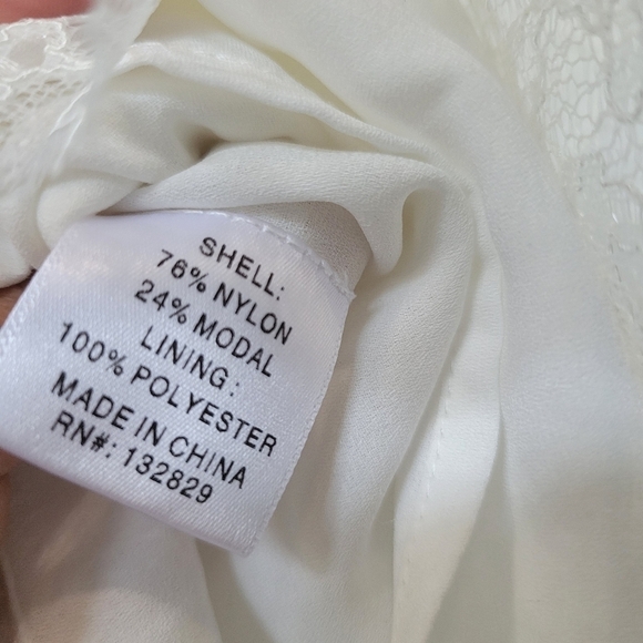 Lovers and Friends Hollyn Lace Bow One Shoulder Mini Dress White Large - Picture 12 of 16